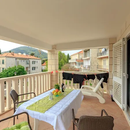 Apartment Aurora Lapad Central Suites