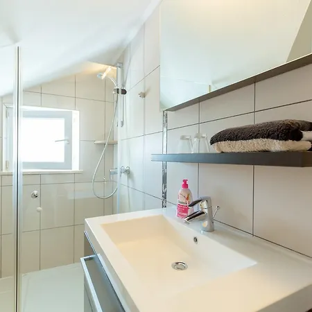 Aurora Lapad Central Suites *