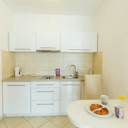 شقة Aurora Lapad Central Suites